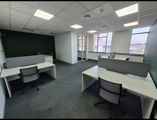 93M² OFFICE TO LET IN SANDTON CENTRAL